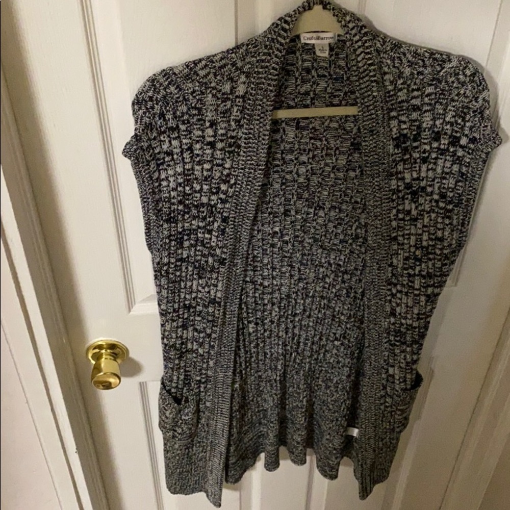 Croft & Barrow sleeveless cardigan